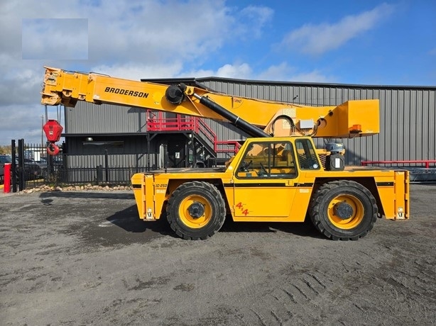 Gruas Broderson IC250