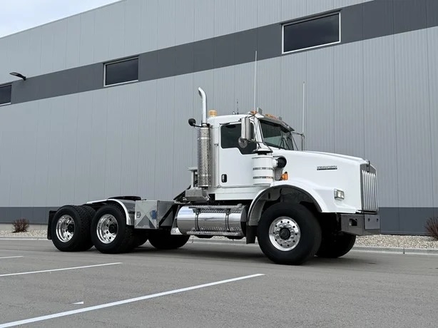 Tractocamion Kenworth T800 en buenas condiciones Ref.: 1768439109690607 No. 2