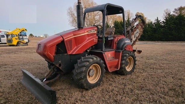Trencher Ditch Witch RT95