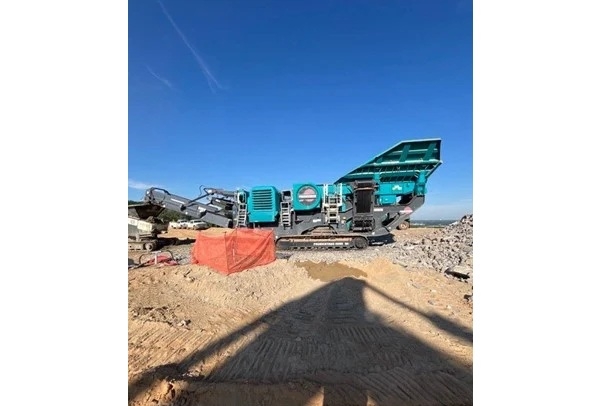 Trituradoras Powerscreen PREMIERTRAK 400