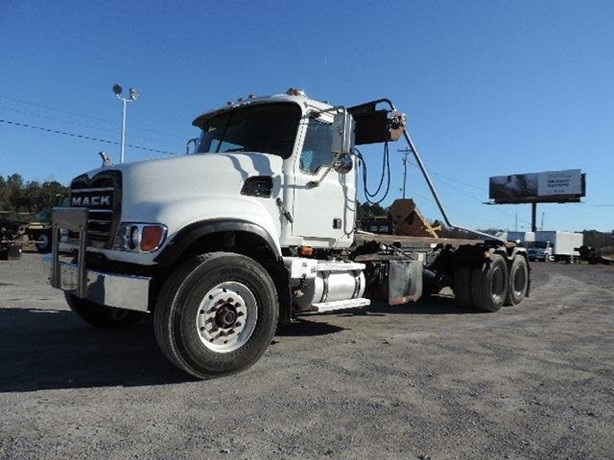 Camiones De Carga Mack CV713