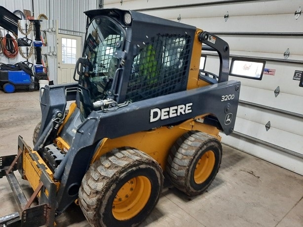 Miniloaders John Deere 320