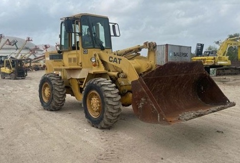 Wheel Loaders Caterpillar 926E